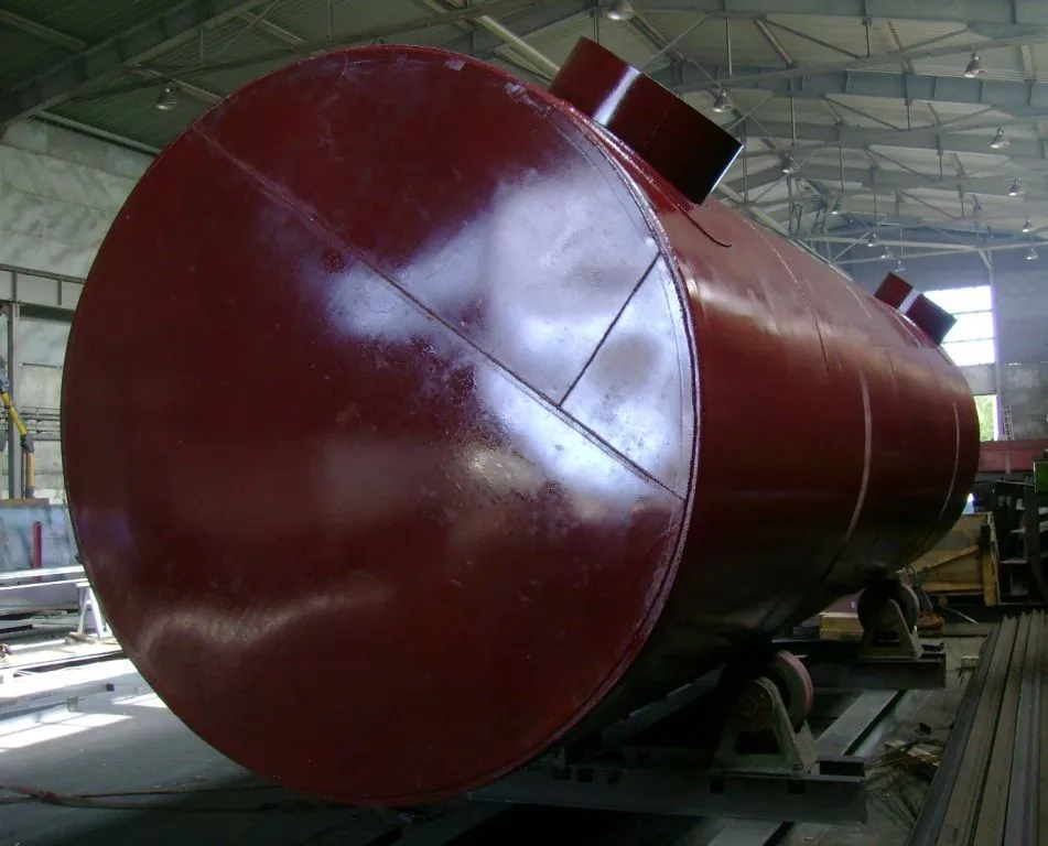 Резервуары двухкамерные по выгодным ценам на заводе металлоконструкций СтройМК в Красноярске
